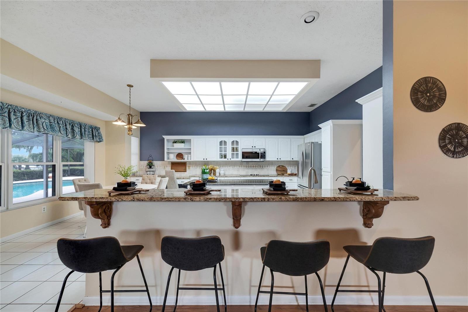 18006 CLEAR LAKE DR, LUTZ, FL, 33548