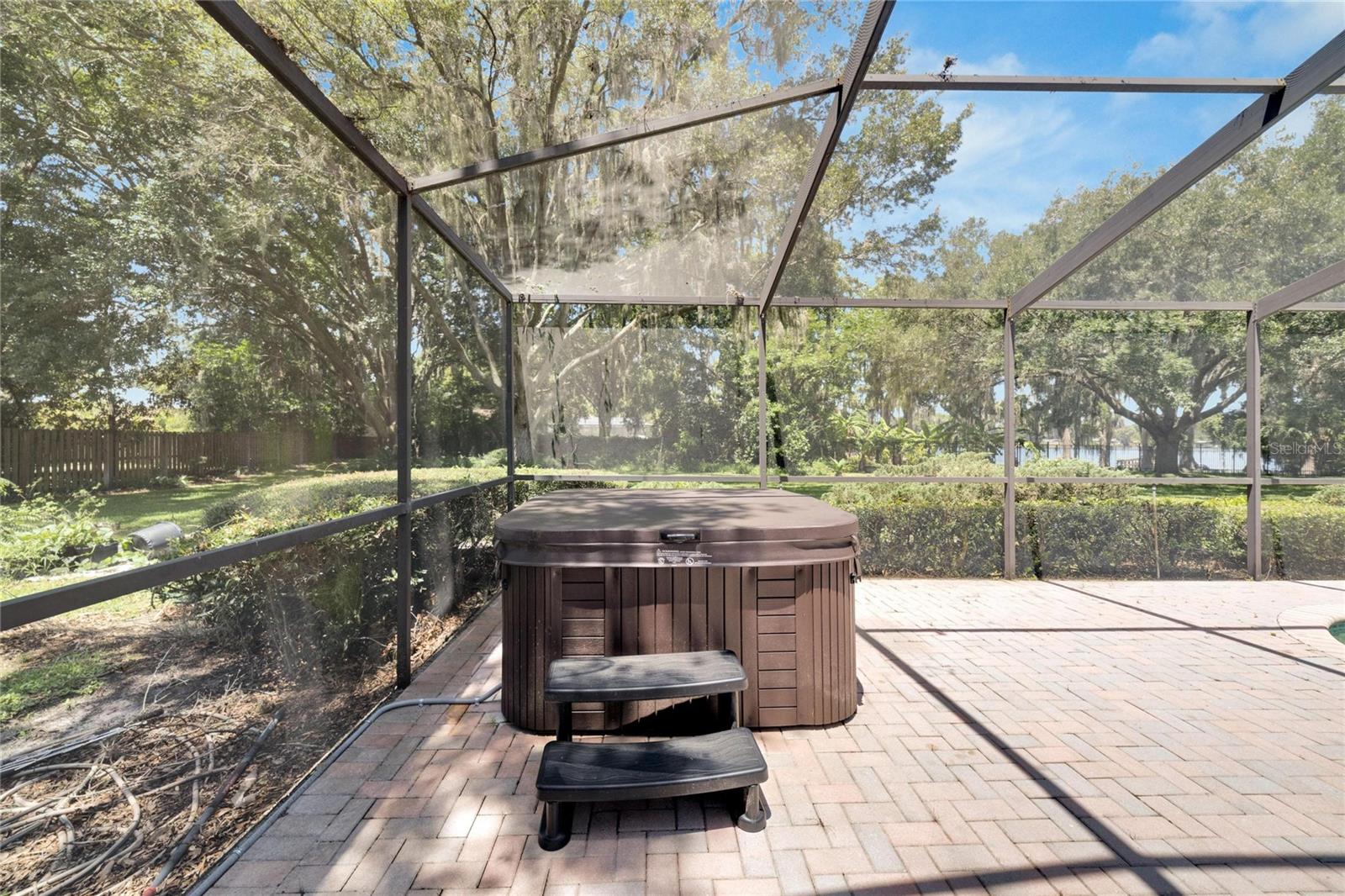 18006 CLEAR LAKE DR, LUTZ, FL, 33548