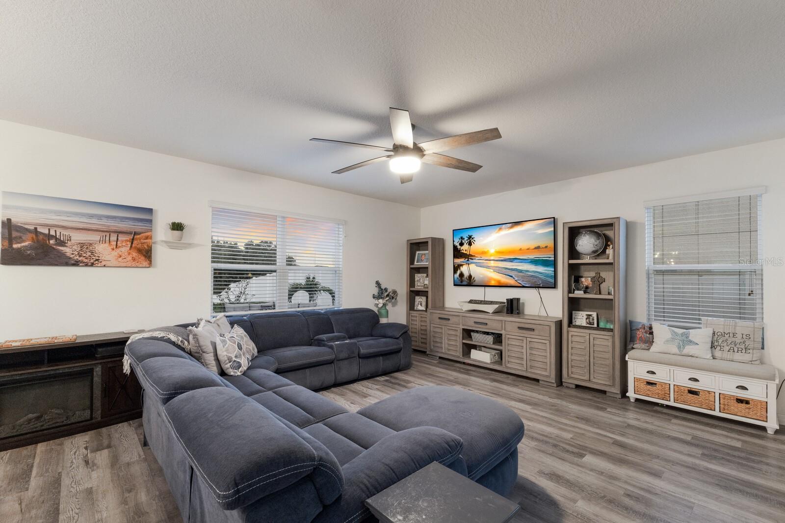 335 GRIS SKY LN, BRADENTON, FL, 34212
