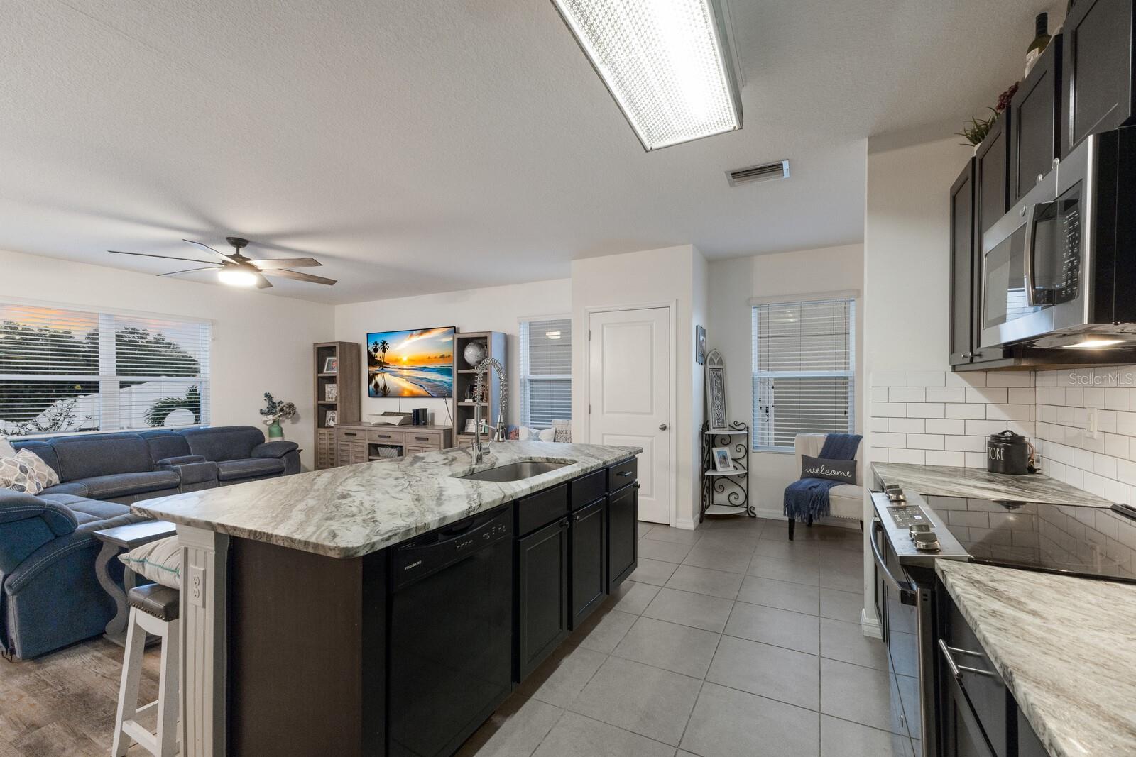 335 GRIS SKY LN, BRADENTON, FL, 34212