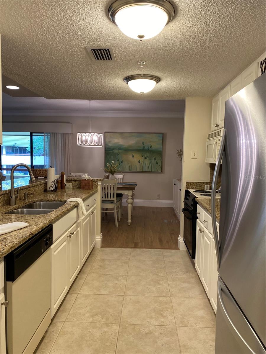 36750 US HIGHWAY 19 N #21-302, PALM HARBOR, FL, 34684