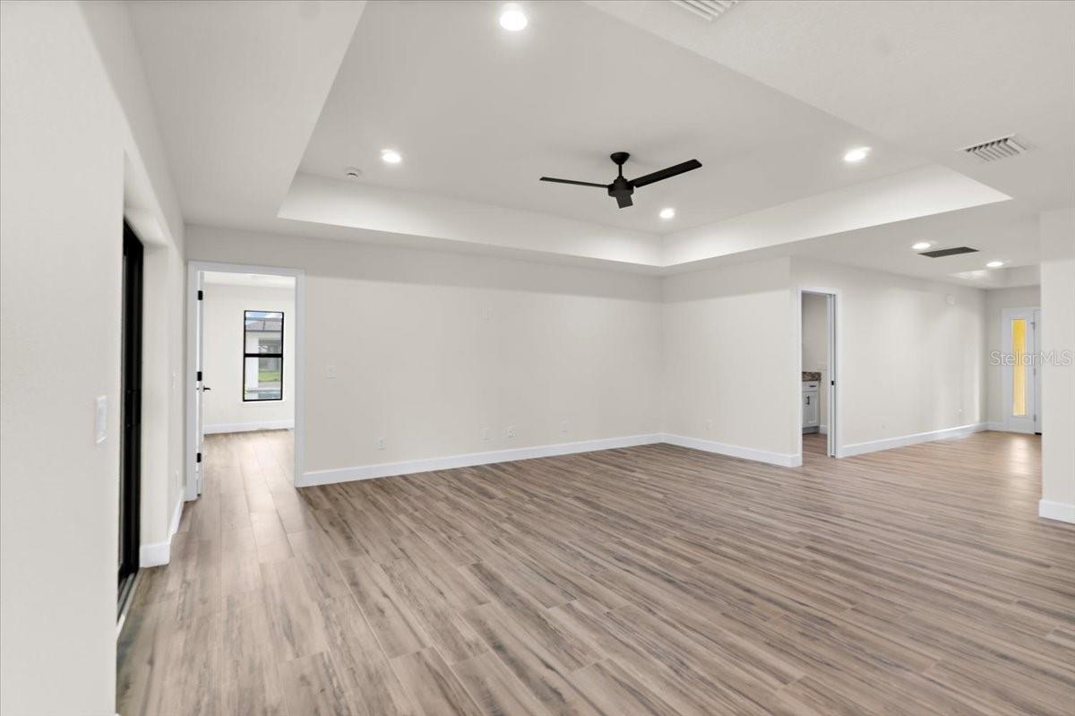 9187 PROSPECT AVE, ENGLEWOOD, FL, 34224