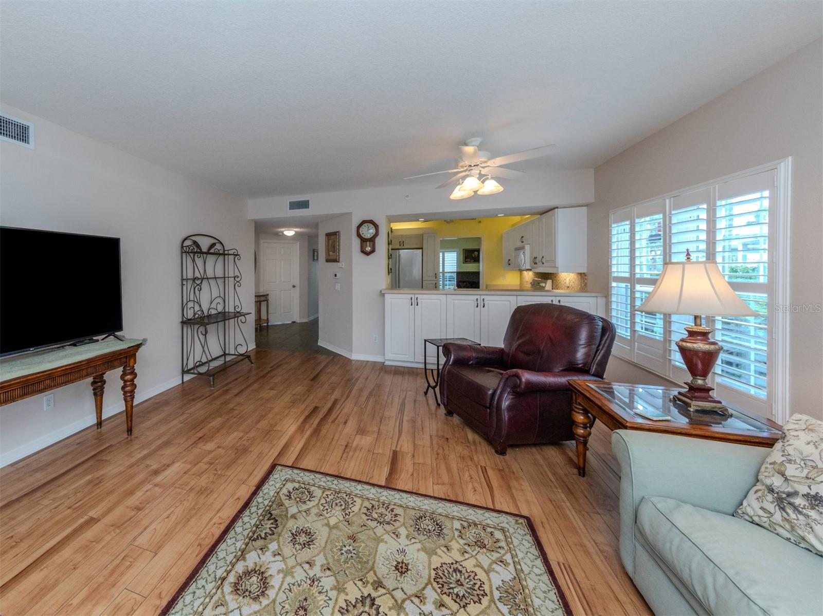 308 LYNBROOK CIR #101, VENICE, FL, 34292