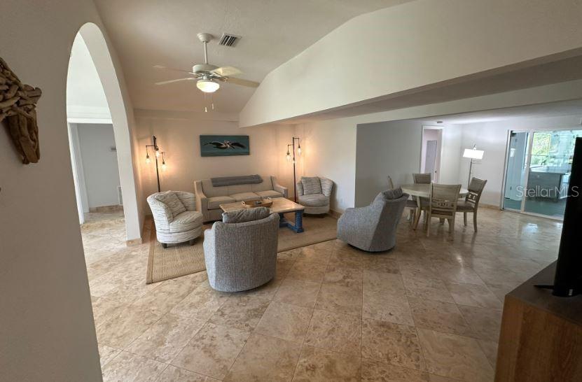 2159 CONSTITUTION BLVD, SARASOTA, FL, 34231