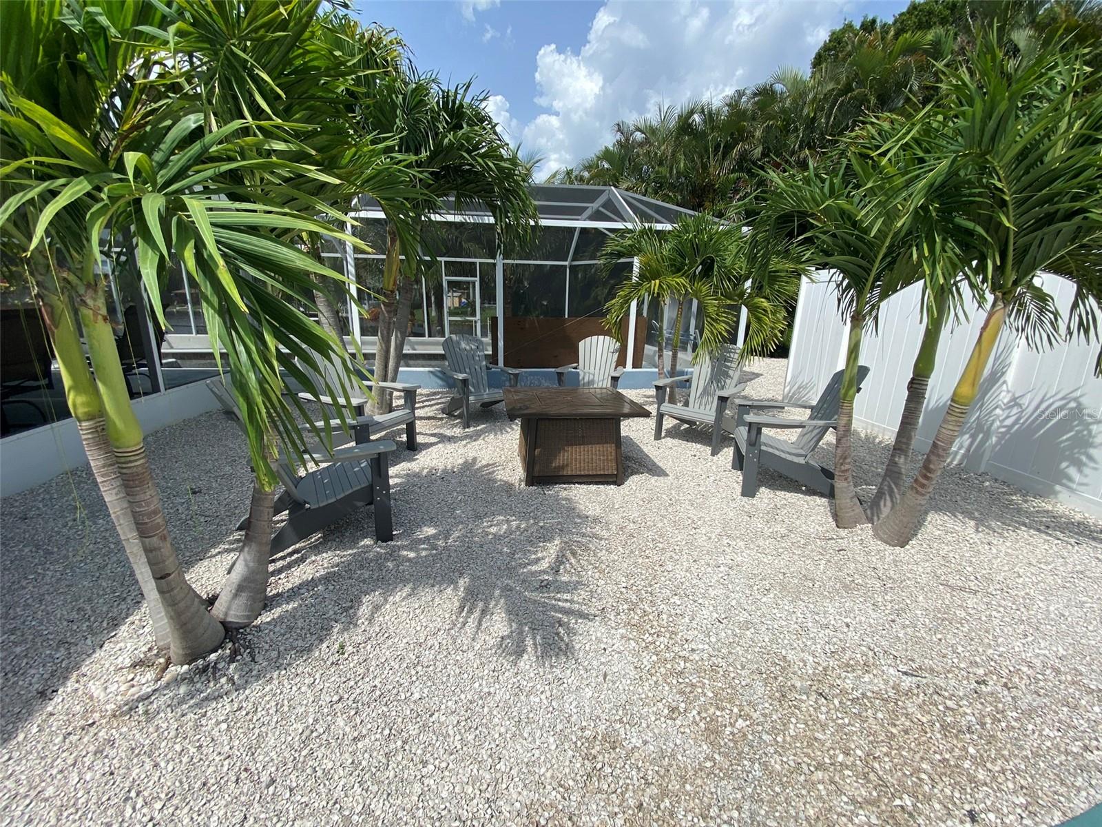 2159 CONSTITUTION BLVD, SARASOTA, FL, 34231