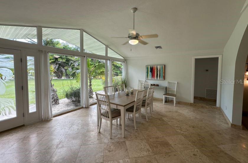 2159 CONSTITUTION BLVD, SARASOTA, FL, 34231