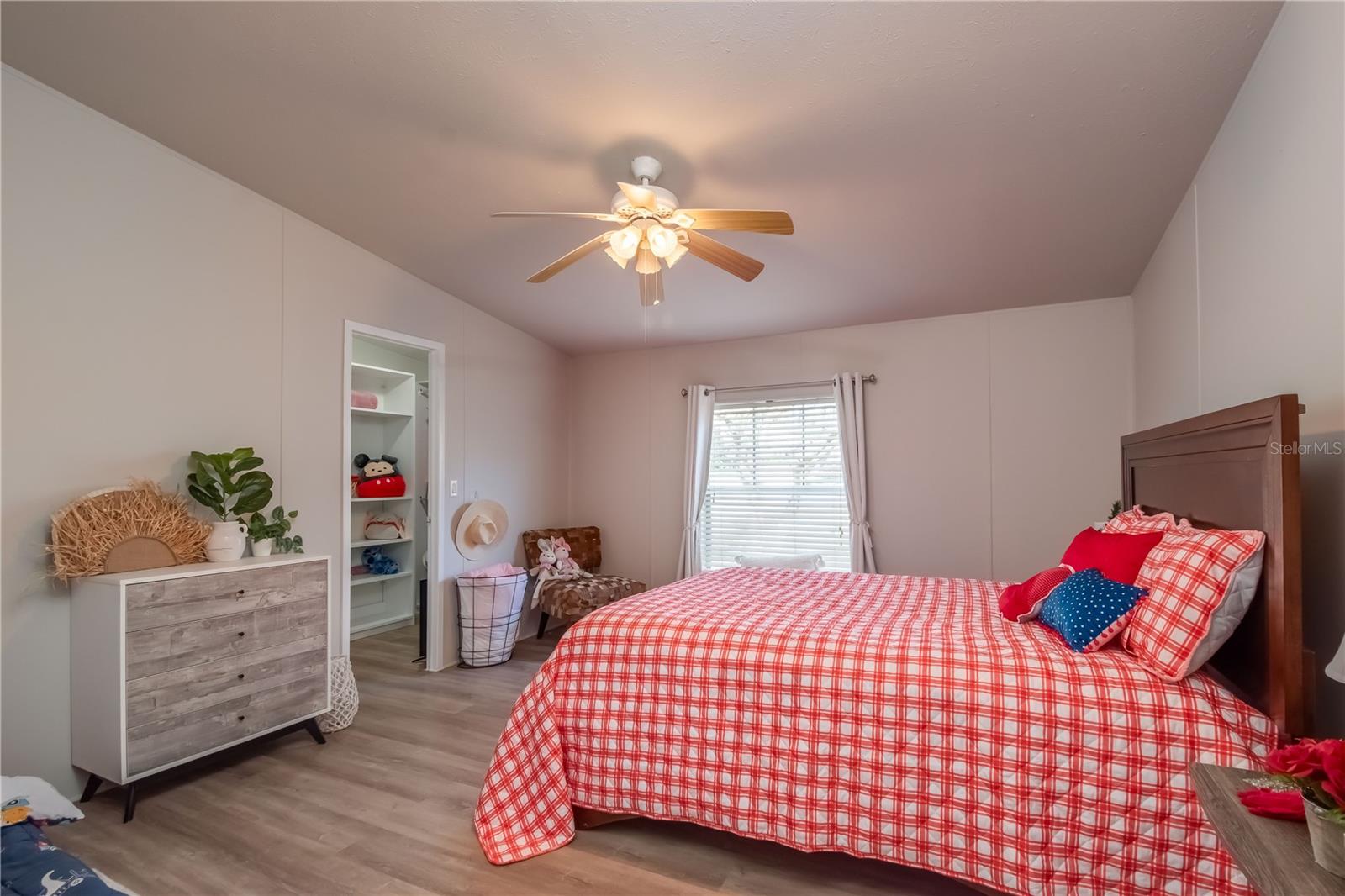 13122 SE HIGHWAY 42, WEIRSDALE, FL, 32195
