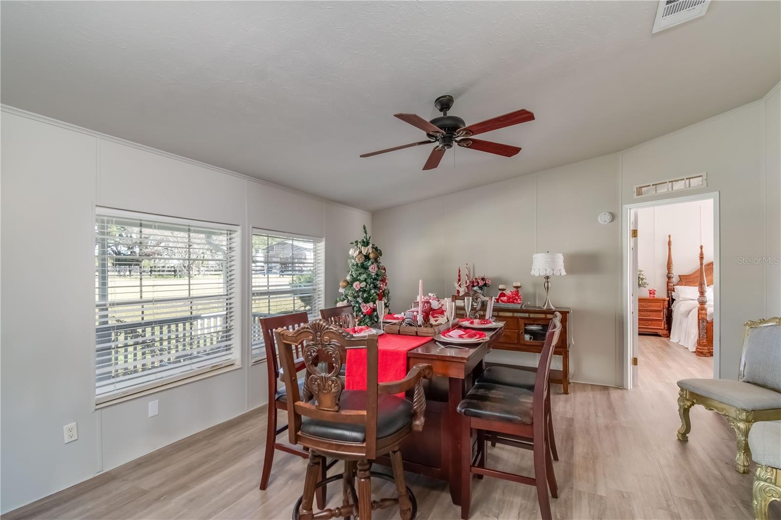 13122 SE HIGHWAY 42, WEIRSDALE, FL, 32195