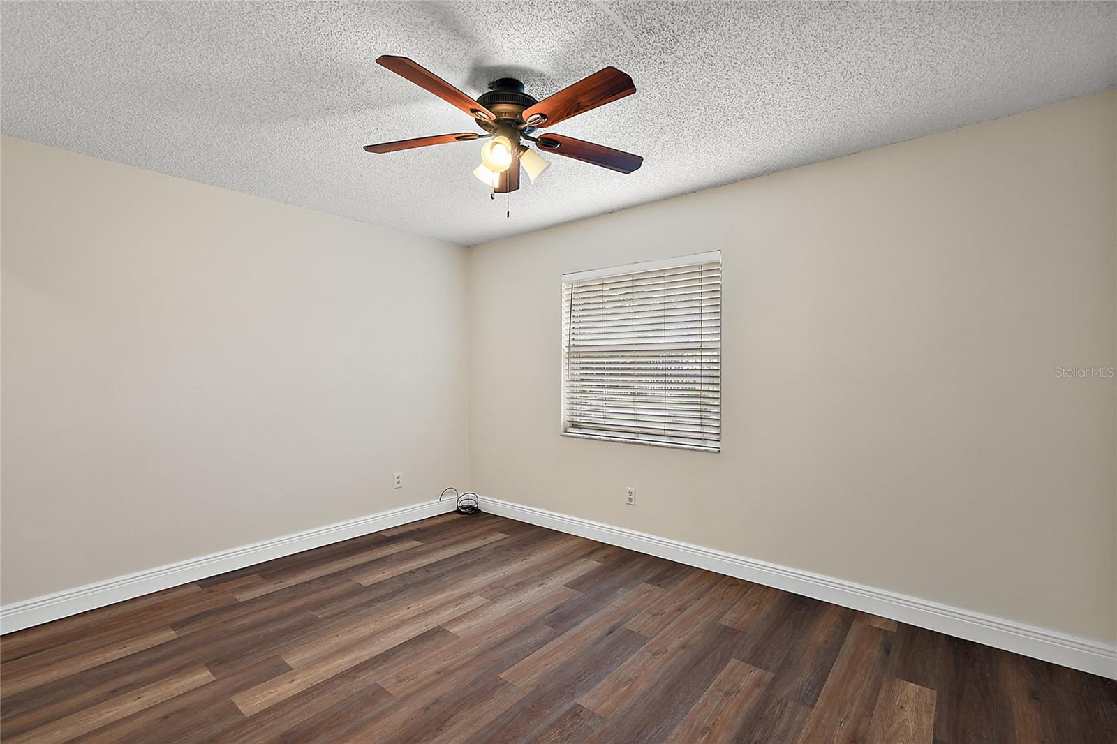 3940 GRIFFIN VIEW DR, LADY LAKE, FL, 32159