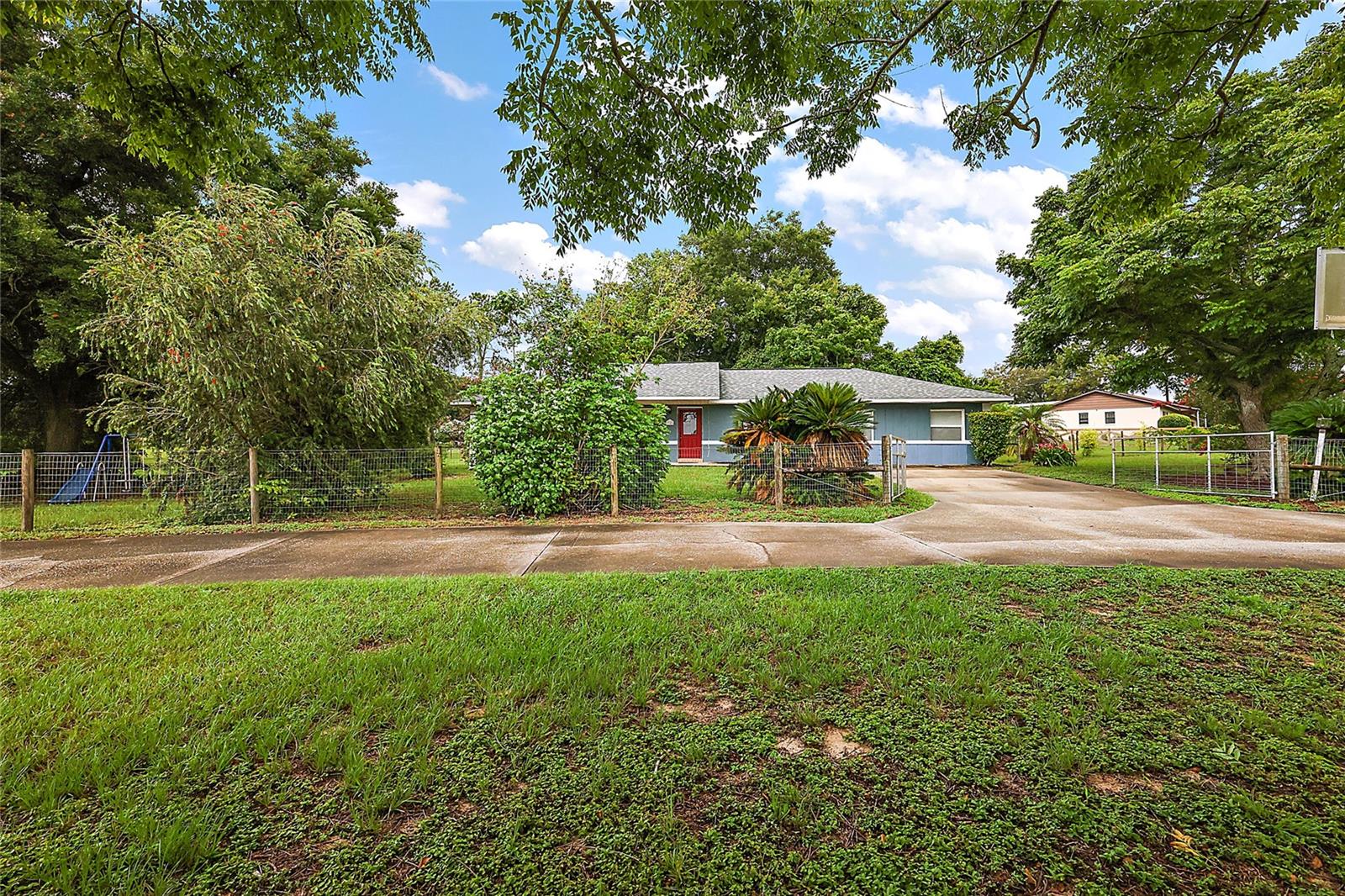 3940 GRIFFIN VIEW DR, LADY LAKE, FL, 32159