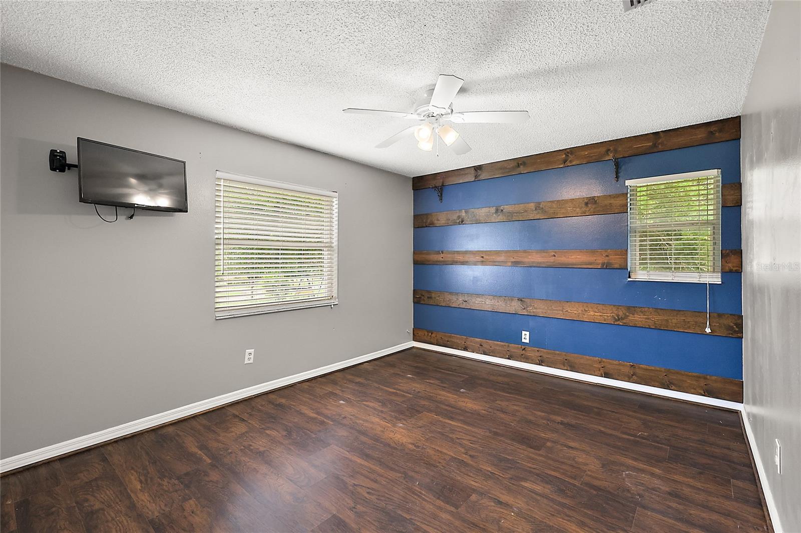 3940 GRIFFIN VIEW DR, LADY LAKE, FL, 32159