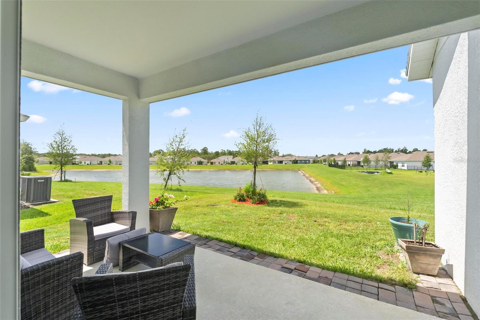 1077 CHELAN FALLS DR, DELAND, FL, 32724