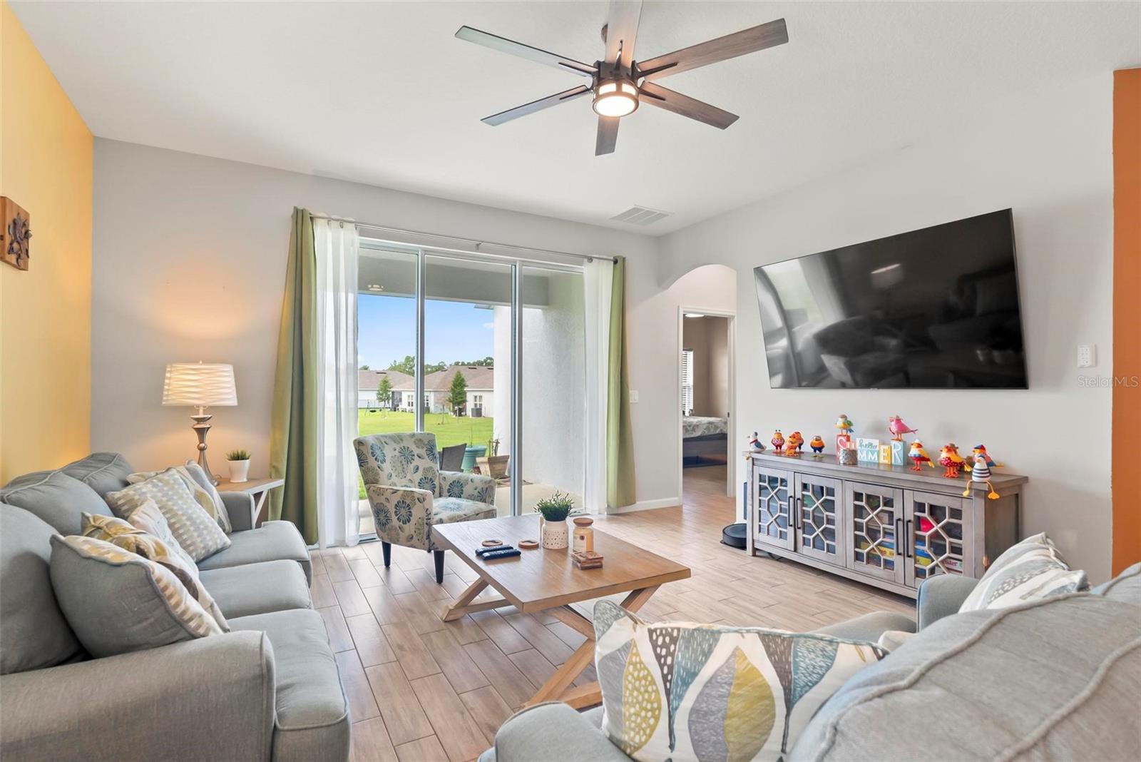1077 CHELAN FALLS DR, DELAND, FL, 32724