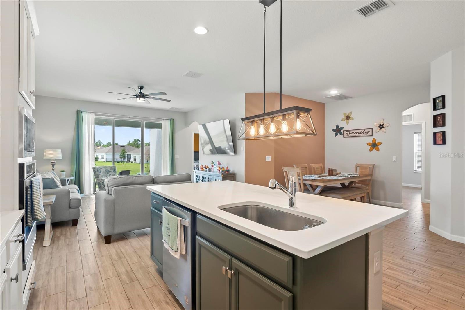 1077 CHELAN FALLS DR, DELAND, FL, 32724