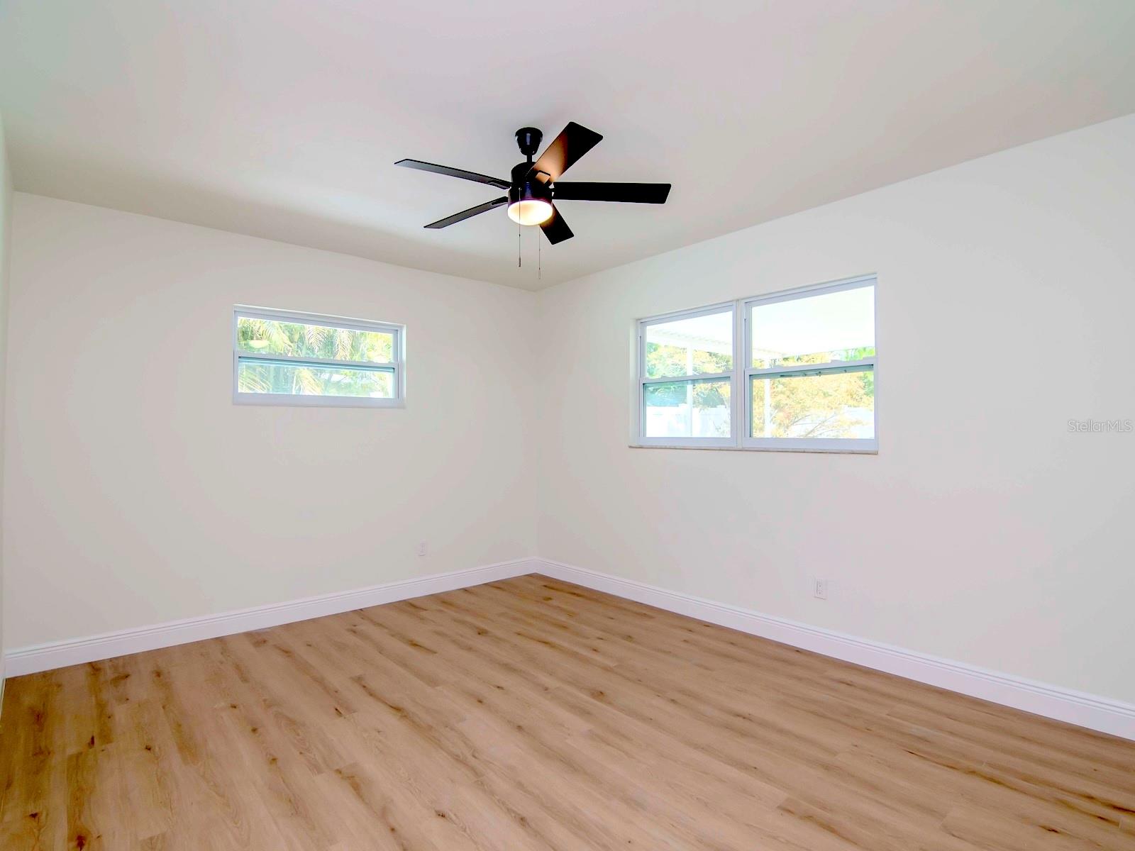 9197 79TH AVE, SEMINOLE, FL, 33777