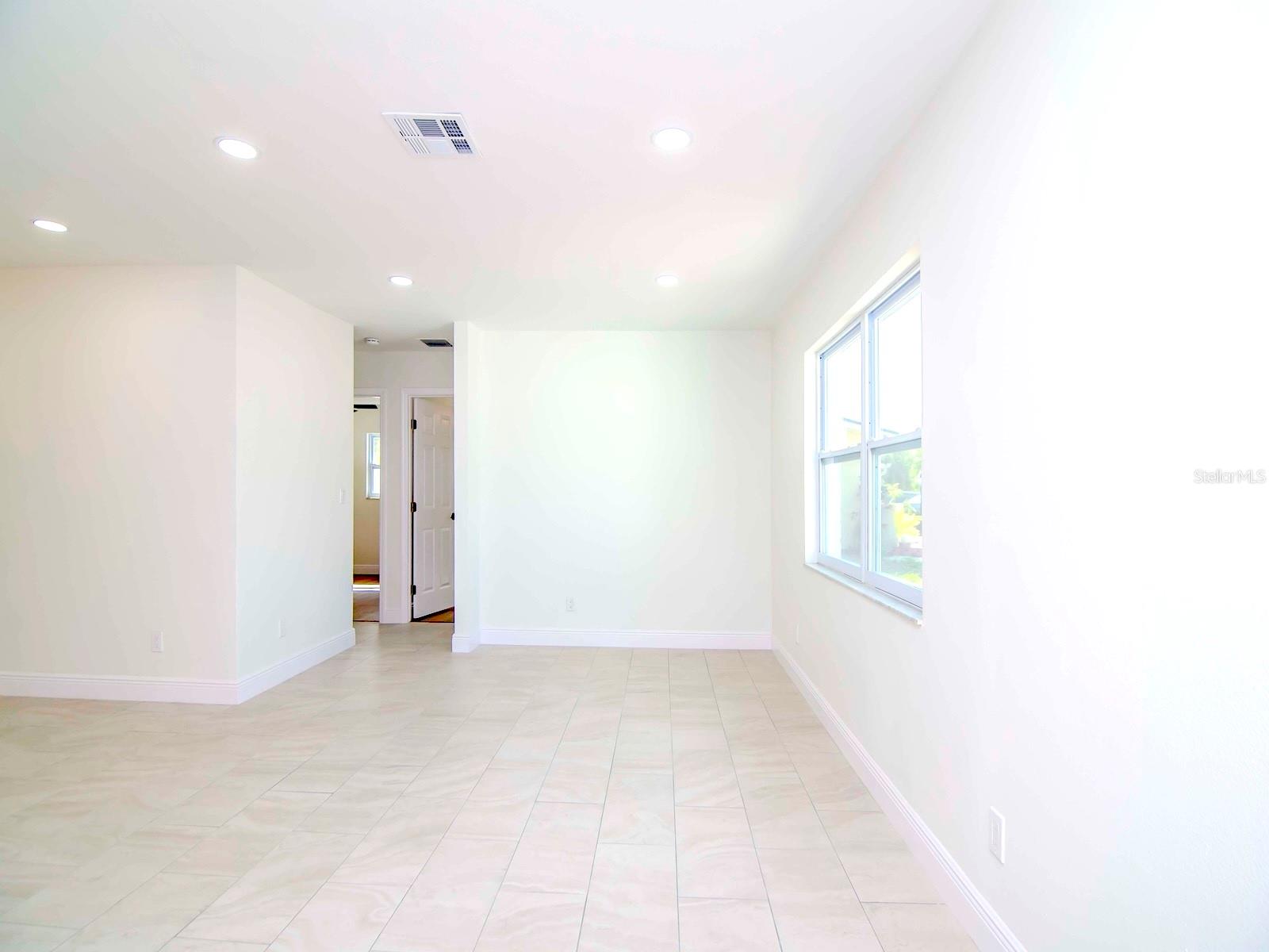 9197 79TH AVE, SEMINOLE, FL, 33777