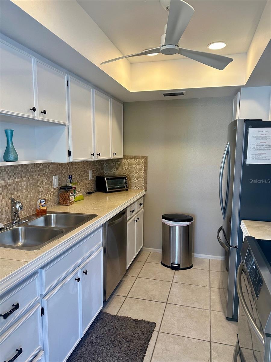 1555 TARPON CENTER DR #250, VENICE, FL, 34285