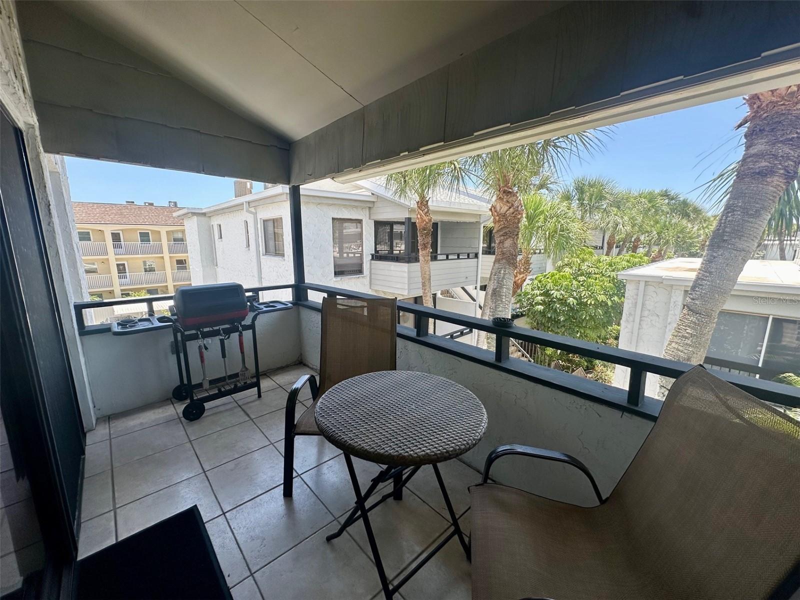 1555 TARPON CENTER DR #250, VENICE, FL, 34285