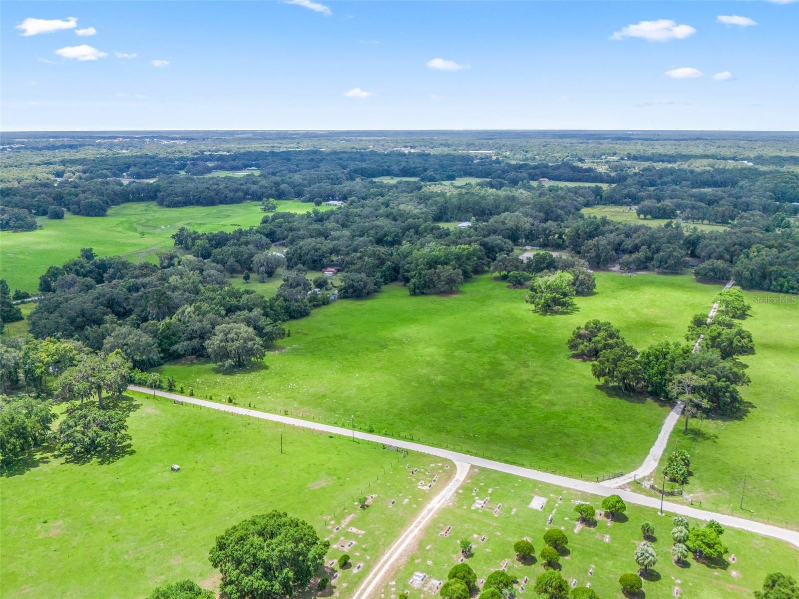 2027 CR 232, WILDWOOD, FL, 34785