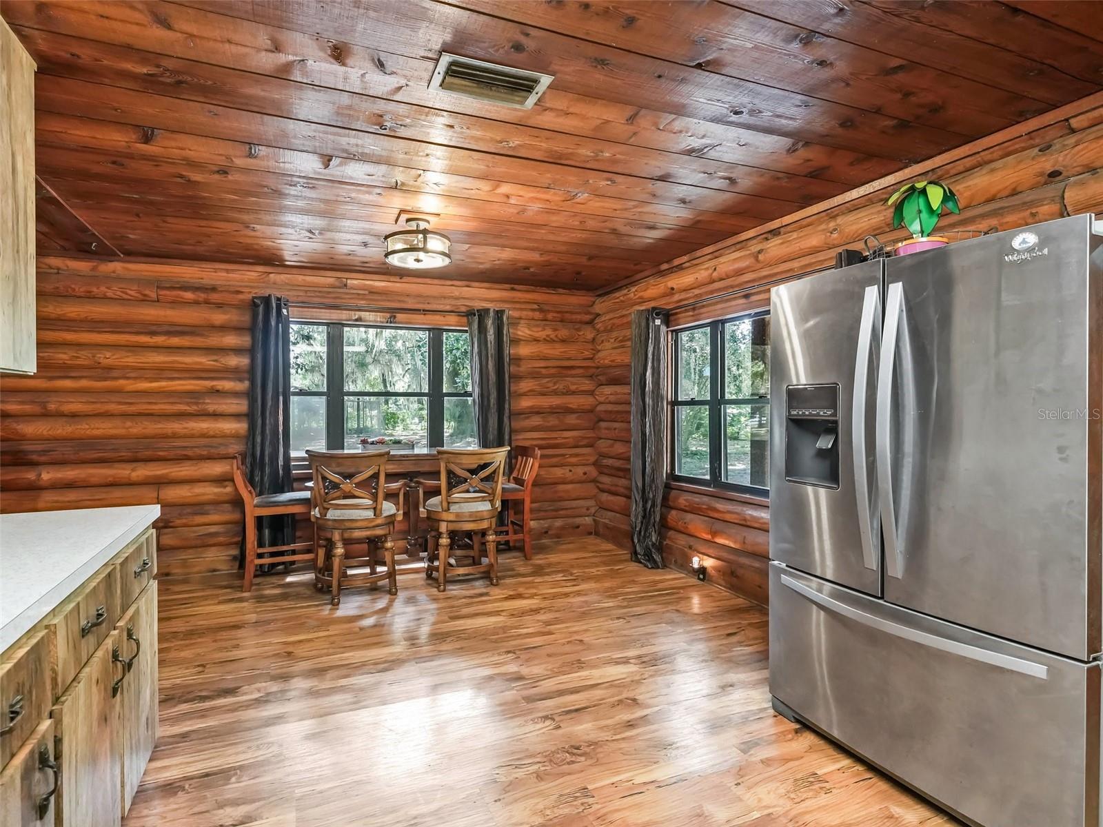 2027 CR 232, WILDWOOD, FL, 34785