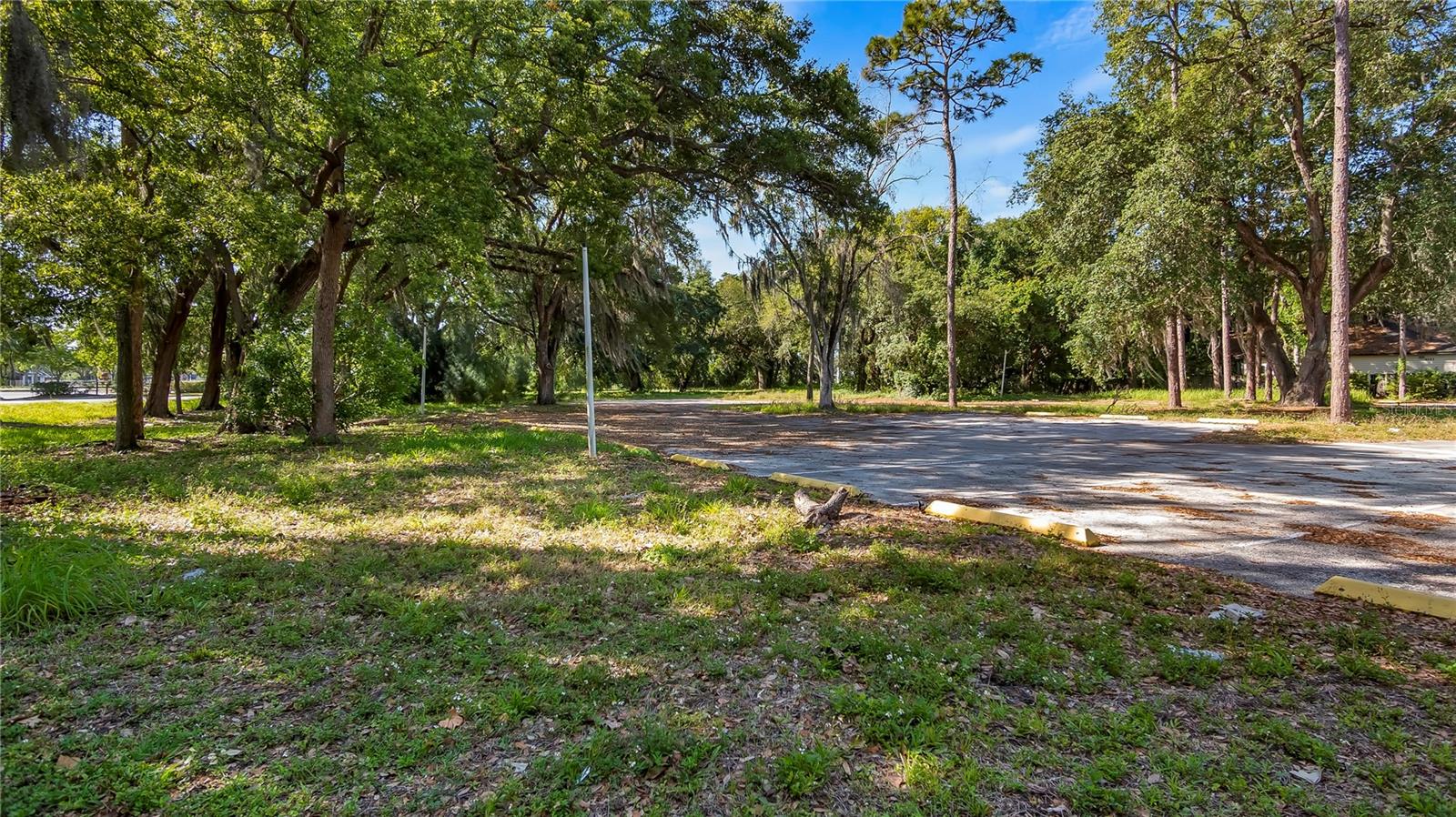 1500 N HOAGLAND BLVD, KISSIMMEE, FL, 34741