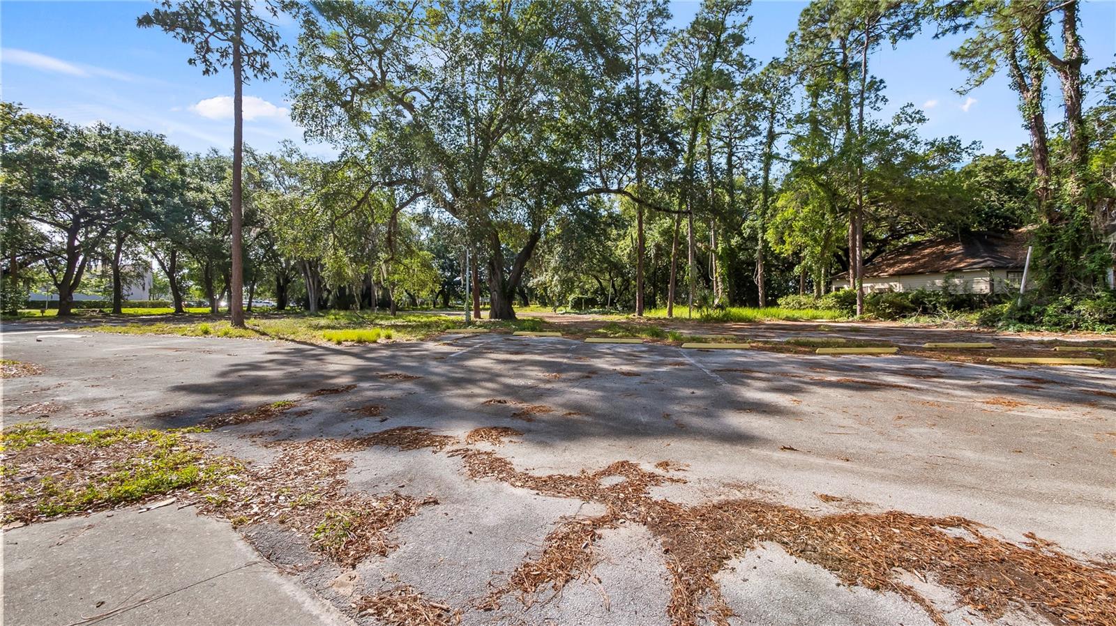 1500 N HOAGLAND BLVD, KISSIMMEE, FL, 34741