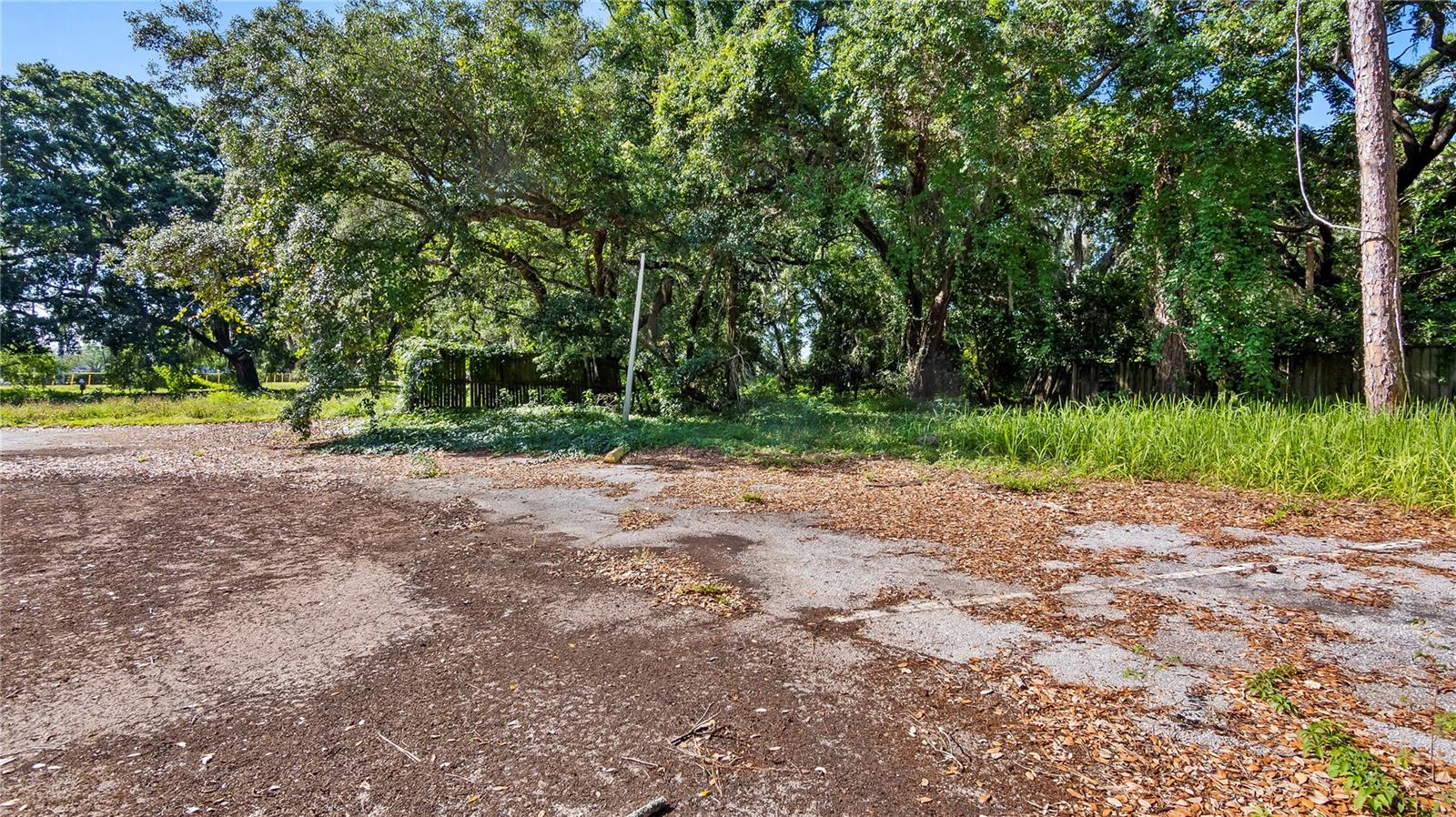 1500 N HOAGLAND BLVD, KISSIMMEE, FL, 34741