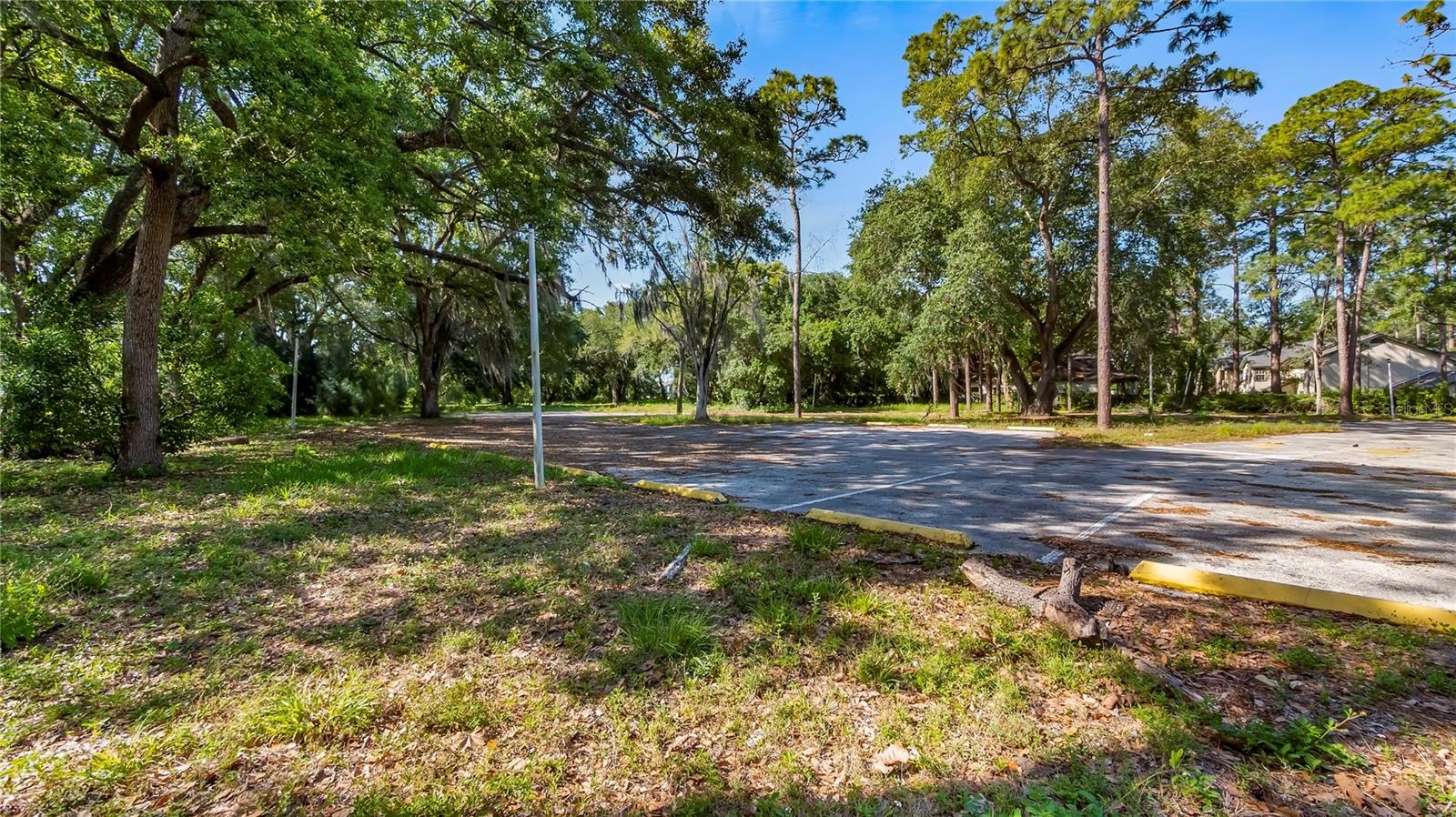 1500 N HOAGLAND BLVD, KISSIMMEE, FL, 34741