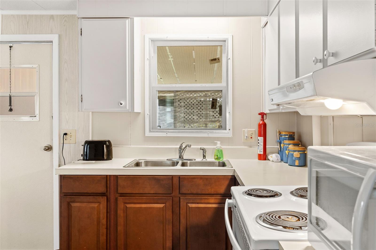 108 SHADY LN #B, EUSTIS, FL, 32726