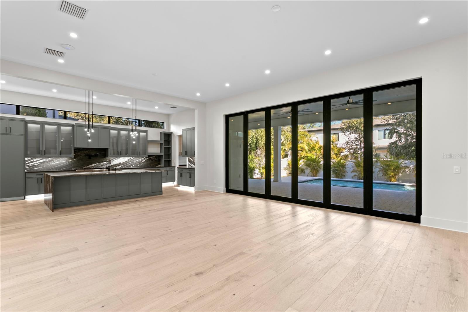 T3535891 Property Photo