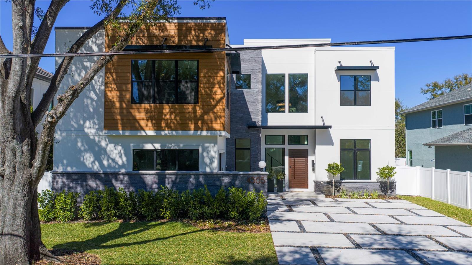 T3535891 Property Photo