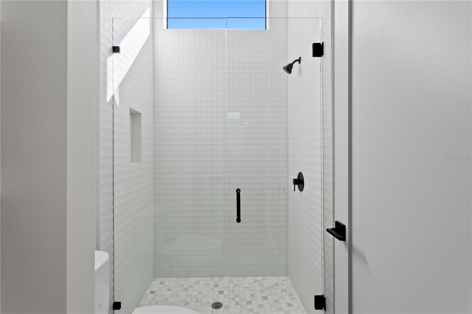 T3535891 Property Photo