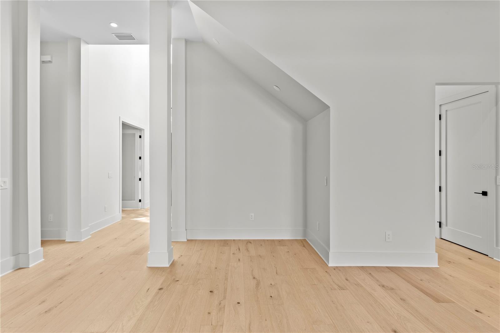 T3535891 Property Photo