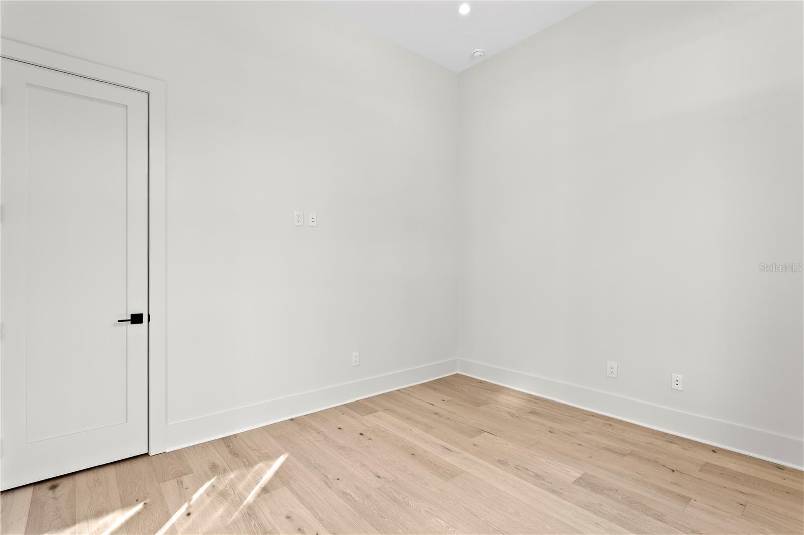 T3535891 Property Photo