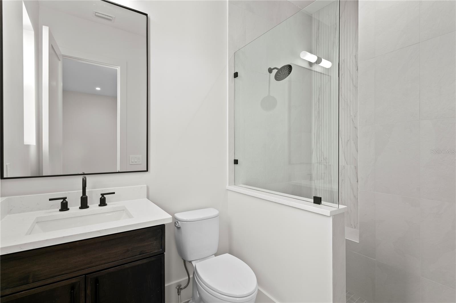 T3535891 Property Photo