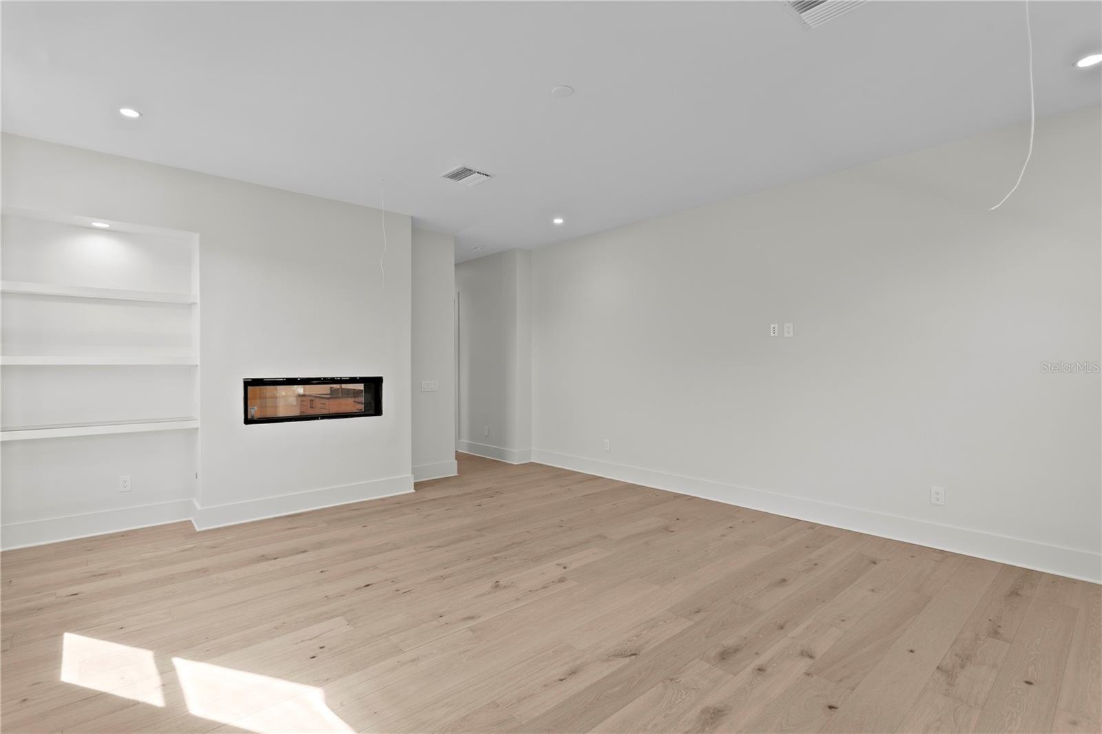 T3535891 Property Photo