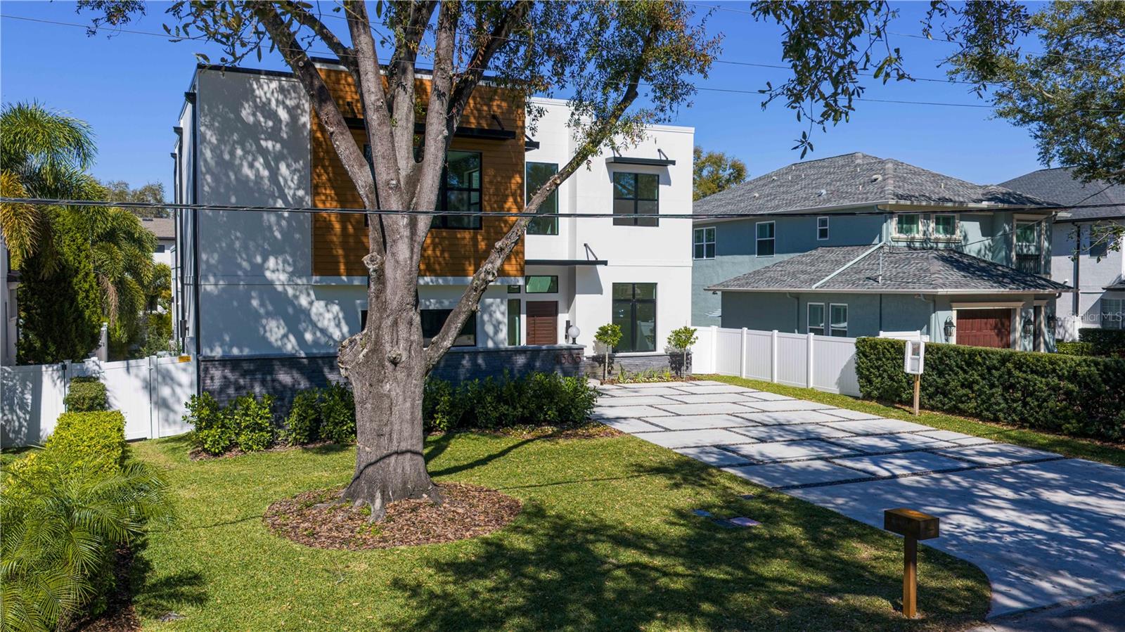 T3535891 Property Photo