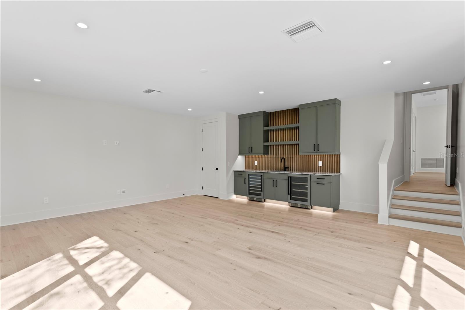 T3535891 Property Photo