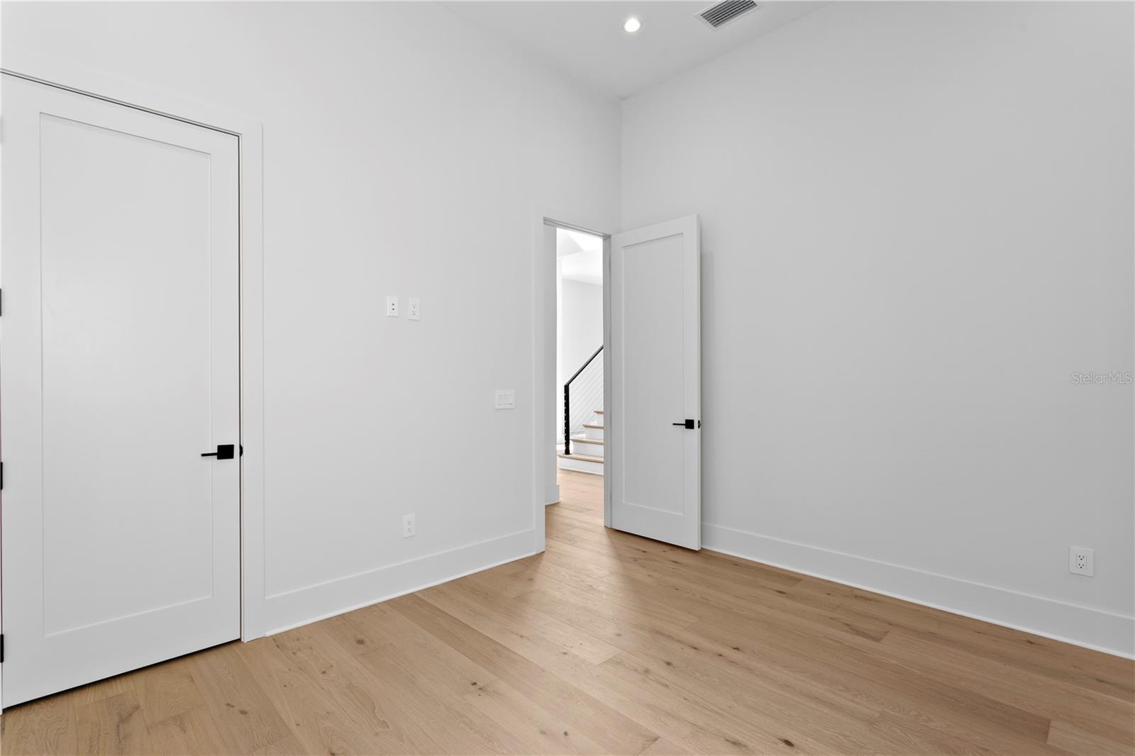 T3535891 Property Photo