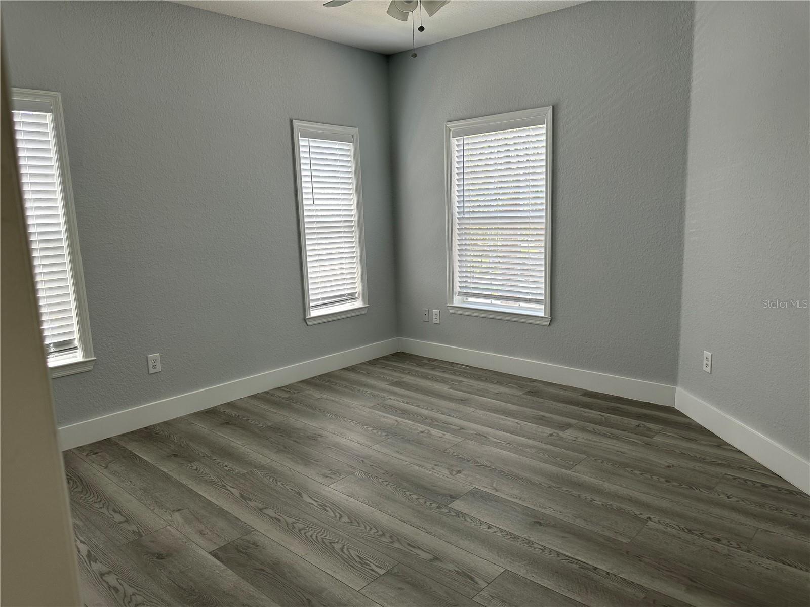 3561 CONROY RD #227, ORLANDO, FL, 32839