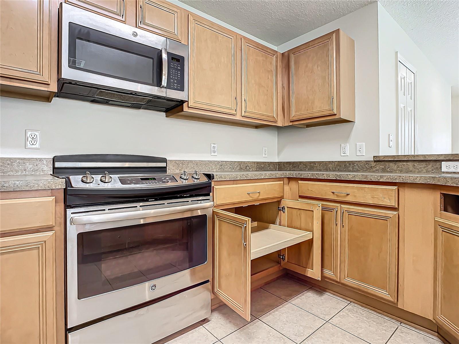 521 MOUNT OLYMPUS BLVD, NEW SMYRNA BEACH, FL, 32168