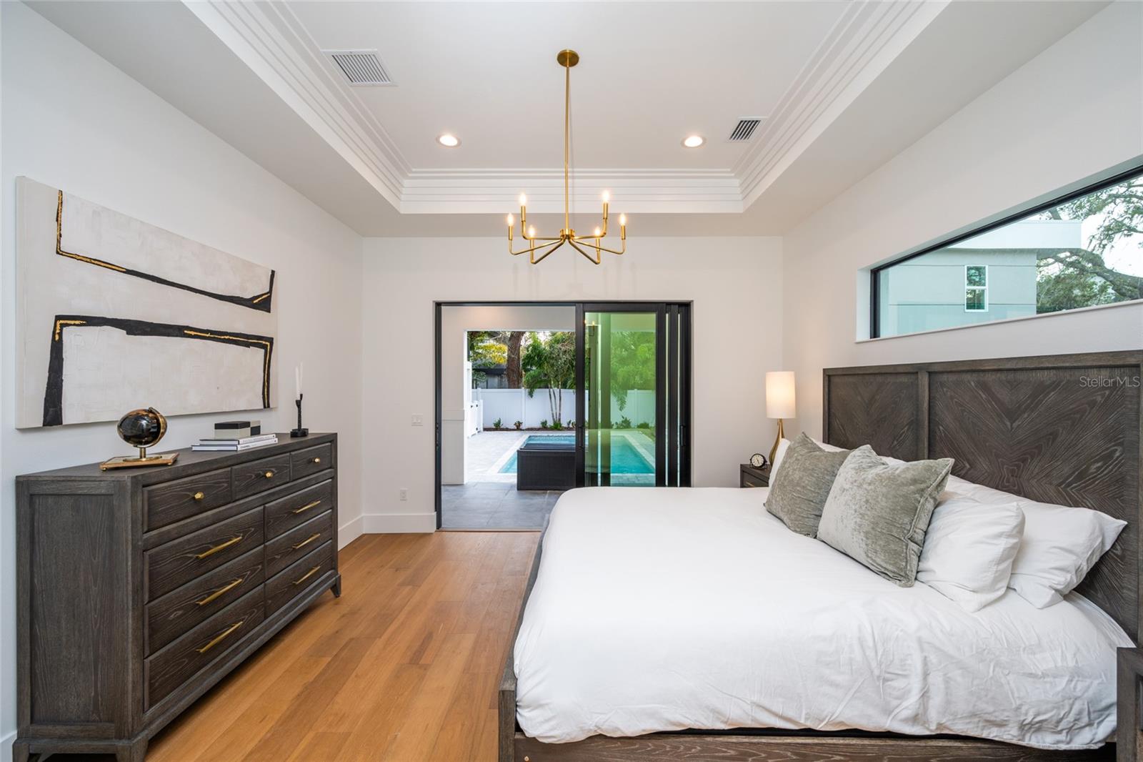 2440 FLOYD ST, SARASOTA, FL, 34239