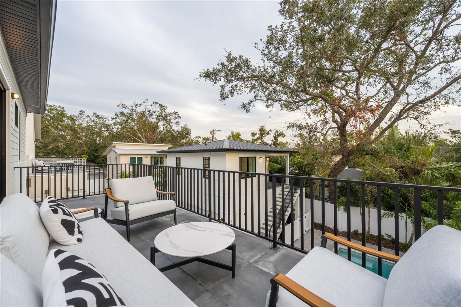 2440 FLOYD ST, SARASOTA, FL, 34239