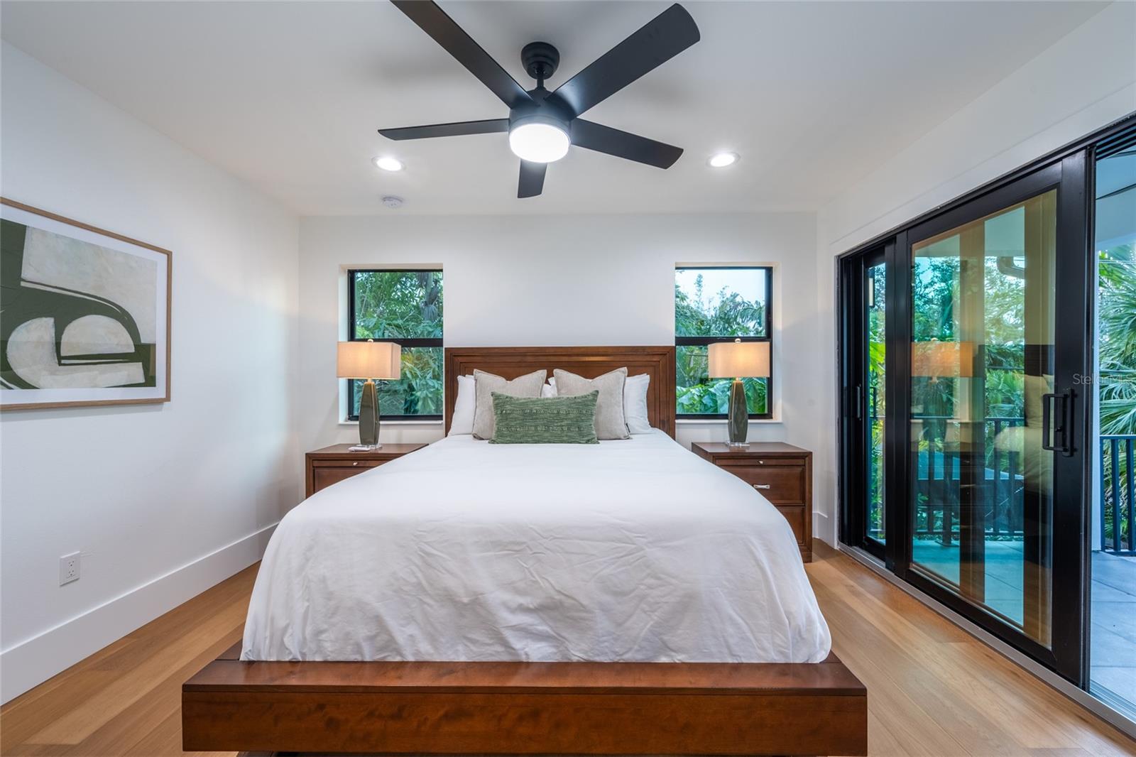 2440 FLOYD ST, SARASOTA, FL, 34239