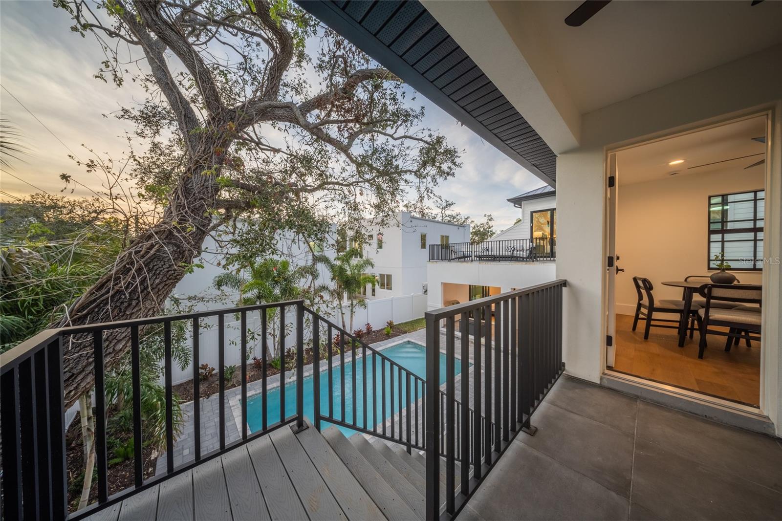 2440 FLOYD ST, SARASOTA, FL, 34239