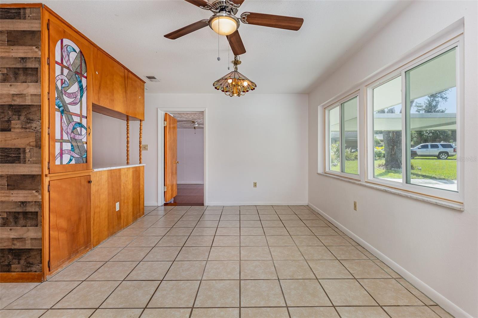 803 CAROL CT, TAVARES, FL, 32778