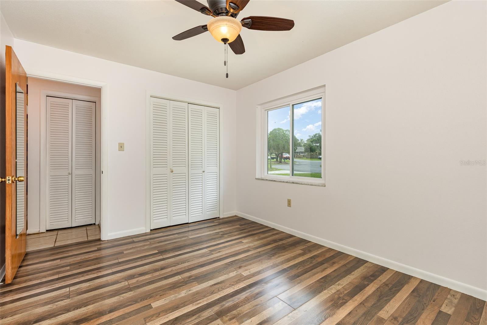 803 CAROL CT, TAVARES, FL, 32778