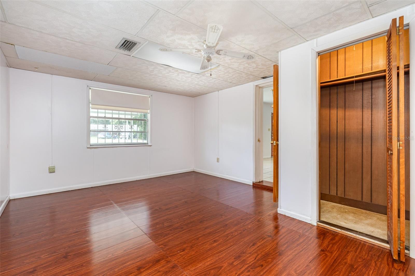 803 CAROL CT, TAVARES, FL, 32778