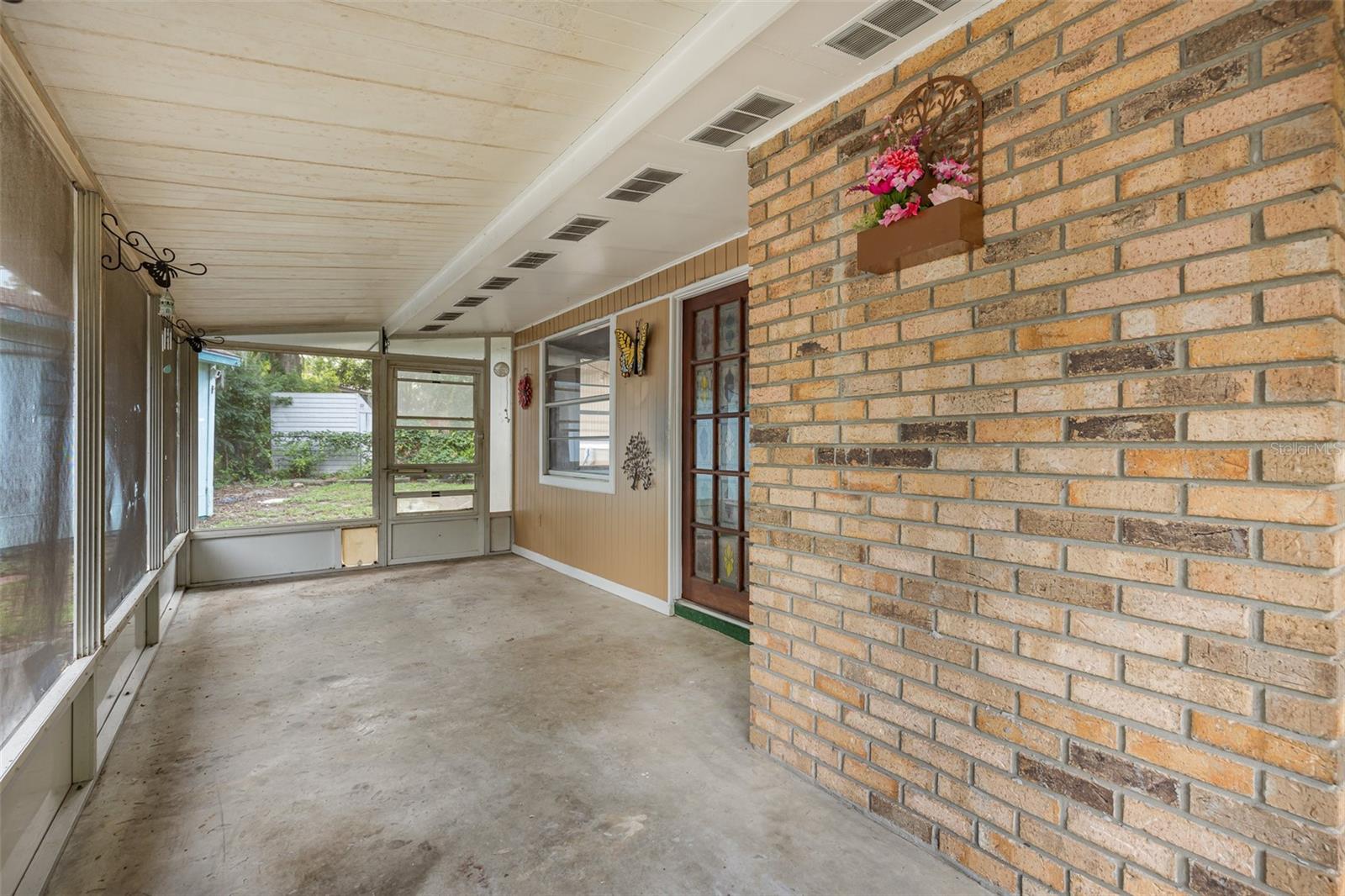 803 CAROL CT, TAVARES, FL, 32778