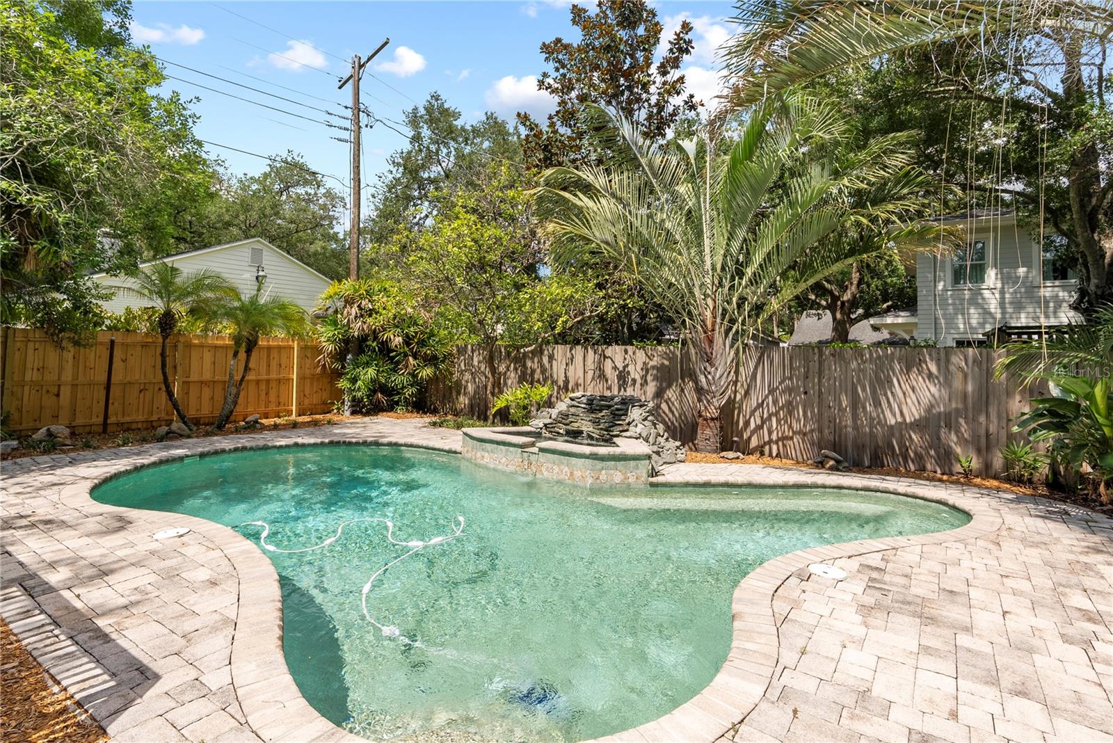 2608 W JETTON AVE, TAMPA, FL, 33629